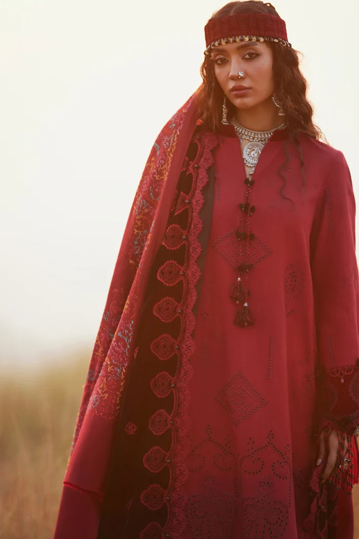 NAZNEEN-WS26-04
