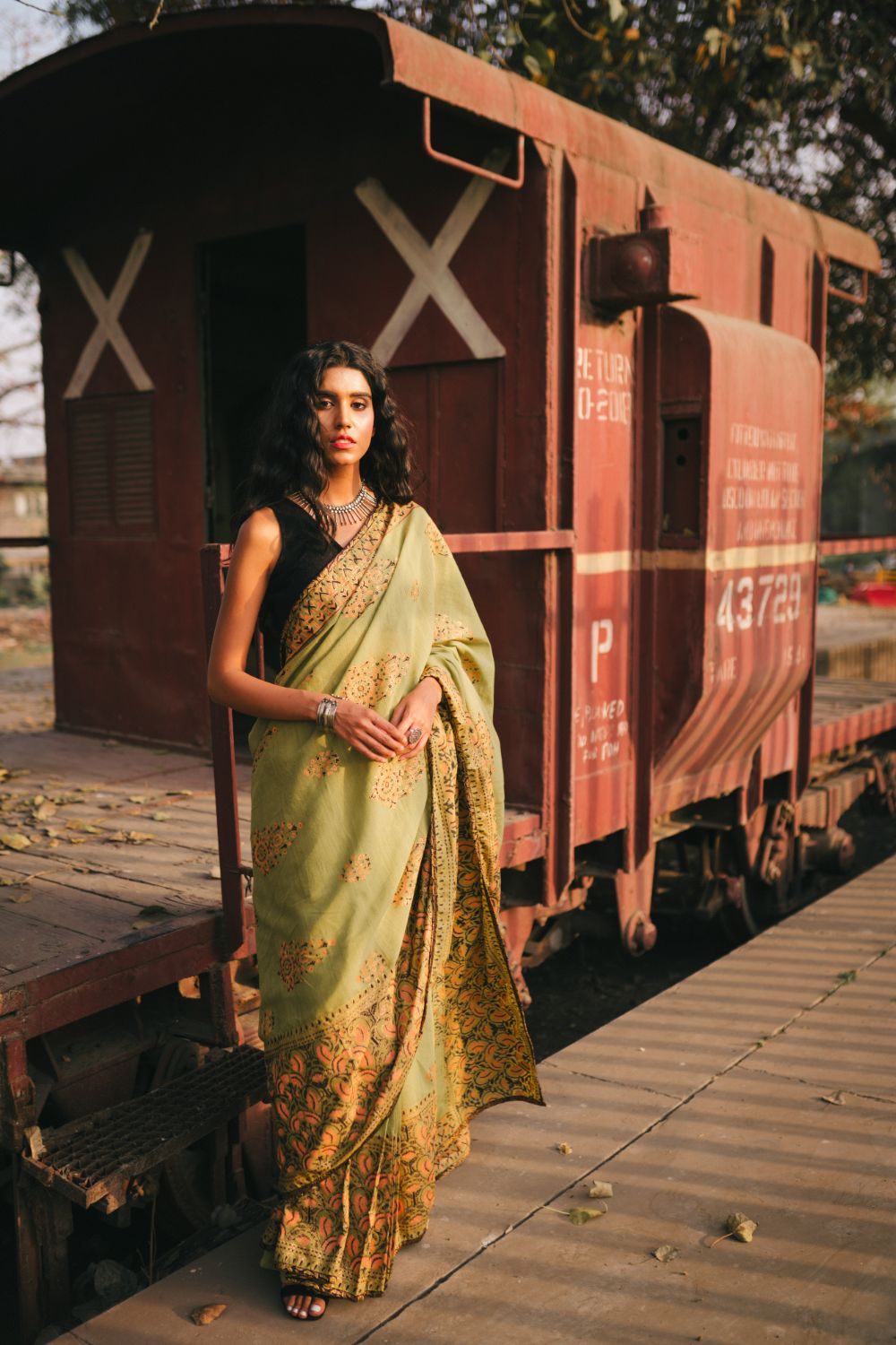 CHARTREUSE - Unstitched