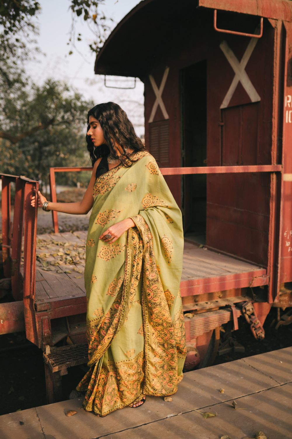 CHARTREUSE - Unstitched