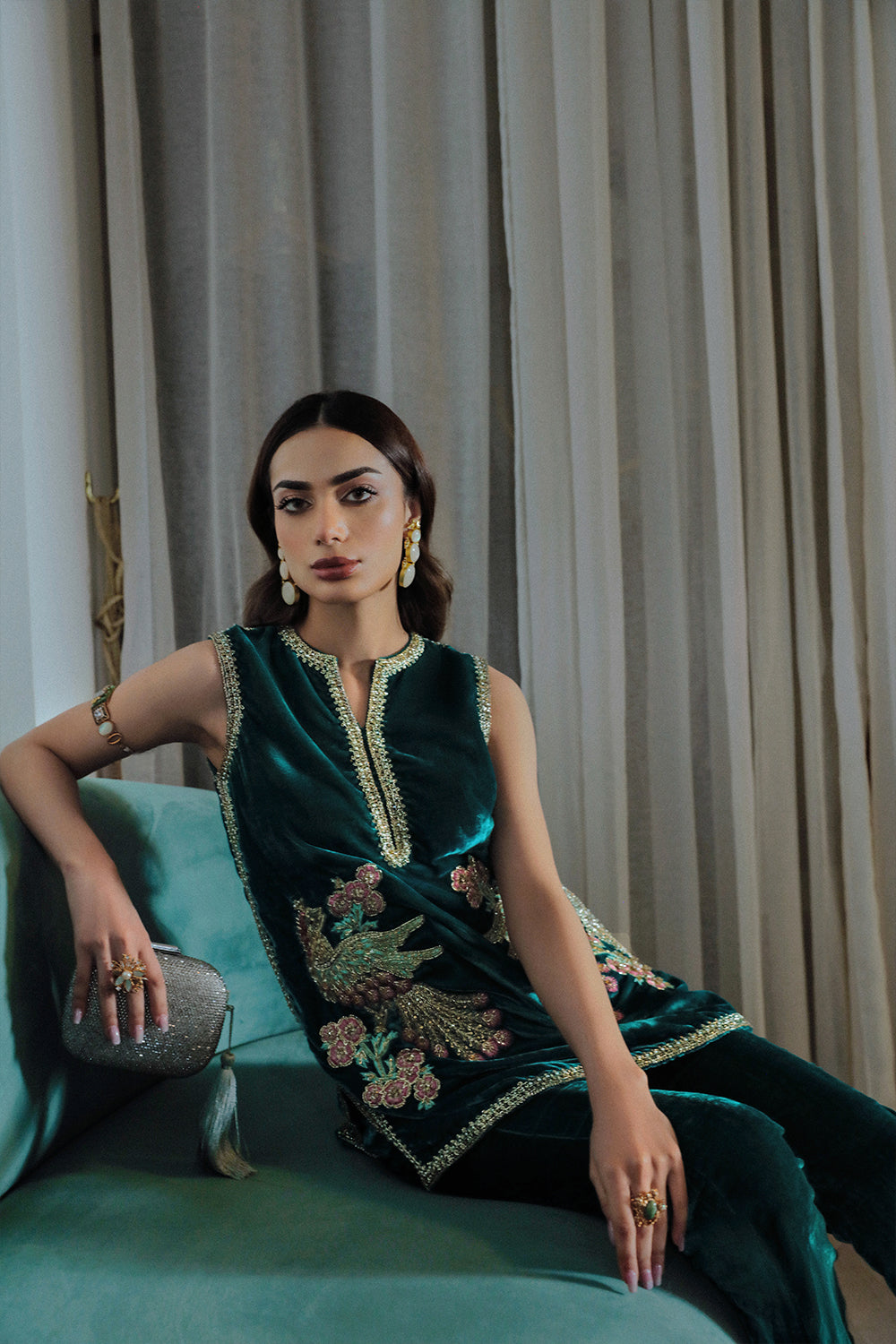 Simone