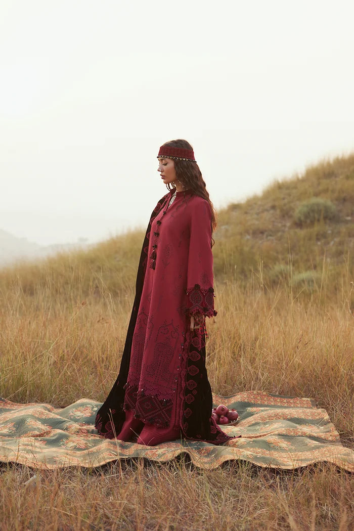 NAZNEEN-WS26-04