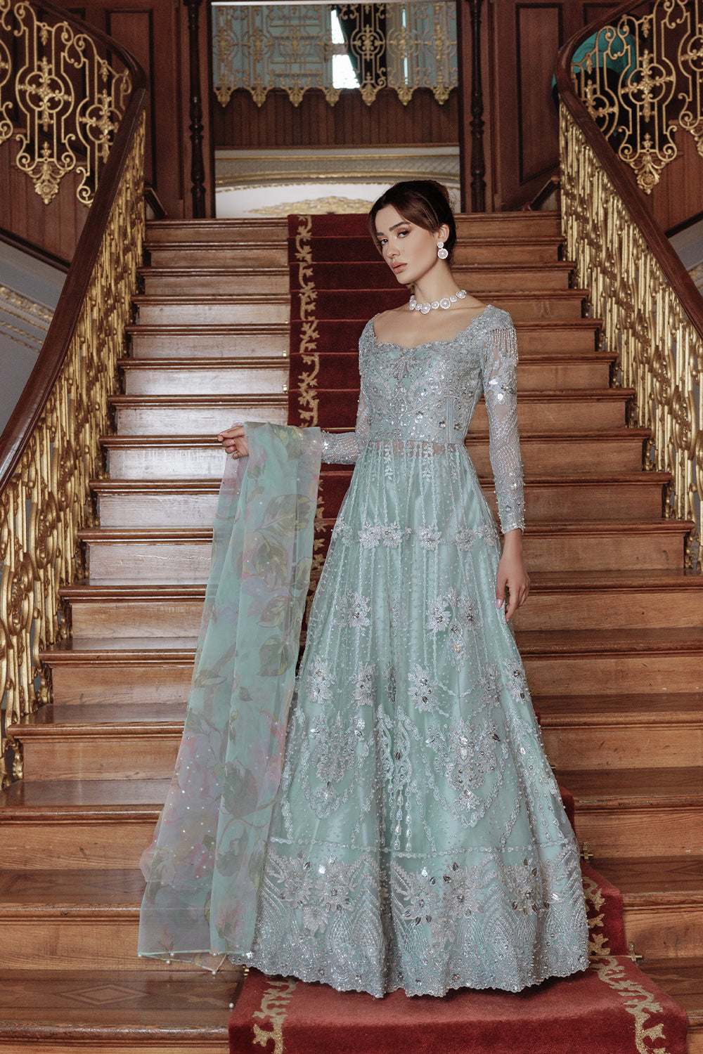 Luxury Asian Rose gold lehenga # B2035 | Pakistani bridal dresses, Golden  lehenga, Latest bridal dresses